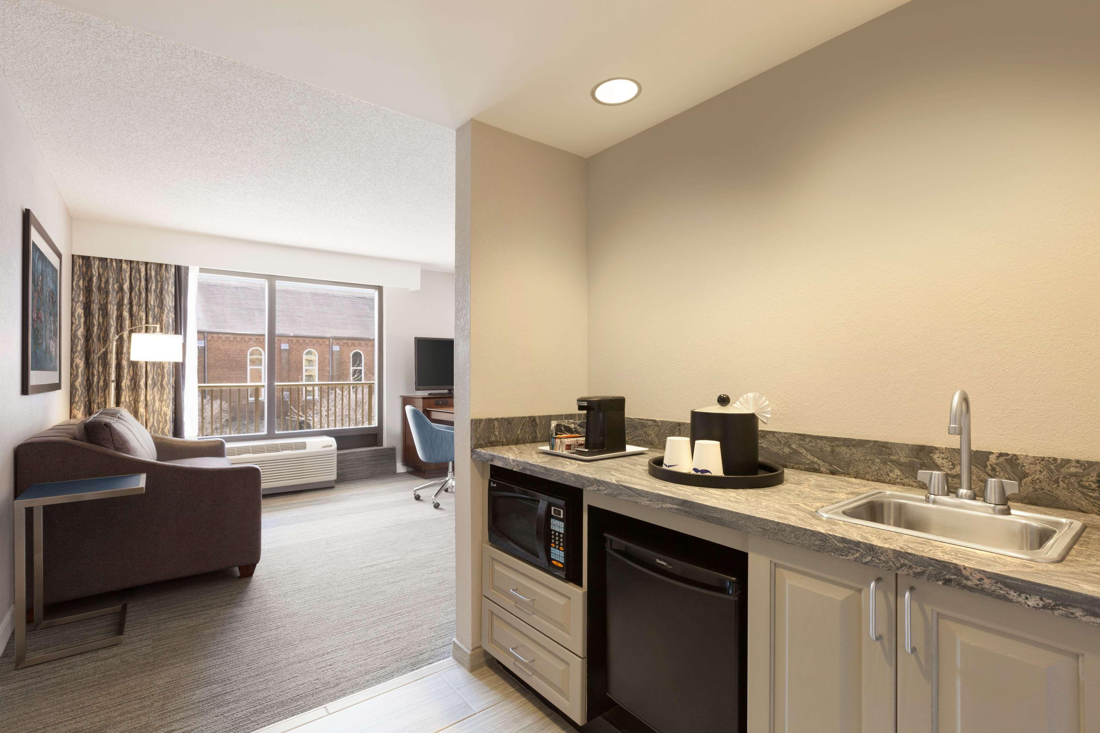 Hampton Inn & Suites Nashville-Downtown Εξωτερικό φωτογραφία