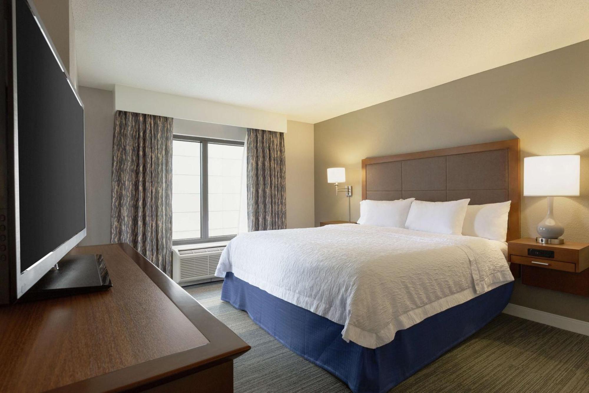 Hampton Inn & Suites Nashville-Downtown Εξωτερικό φωτογραφία